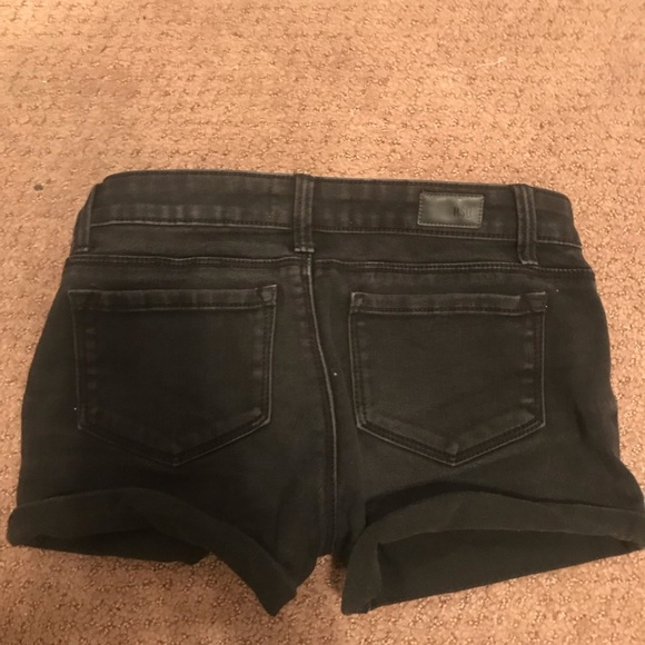 Tillys kids RSQ black shorts ❤️ - Picture 2 of 4